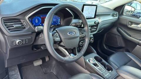 2021 Ford Escape Titanium