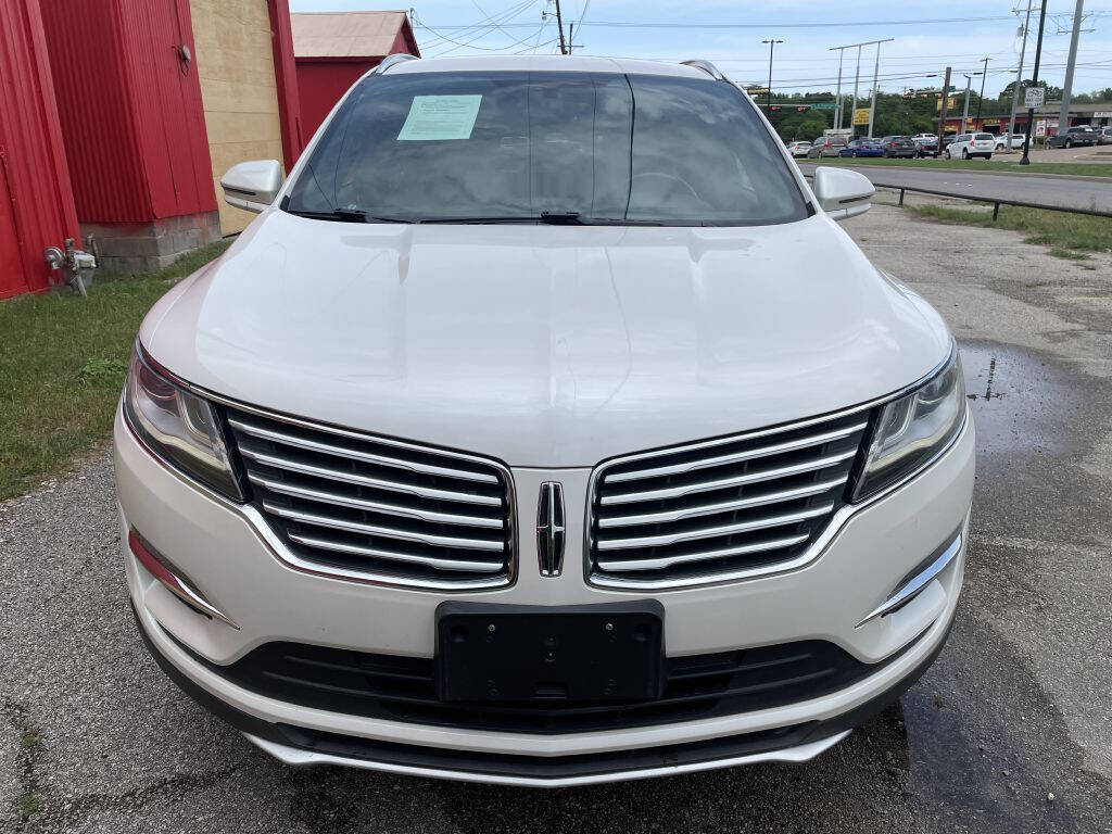 White 2017 Lincoln MKC Select AWD Select 4dr SUV 2