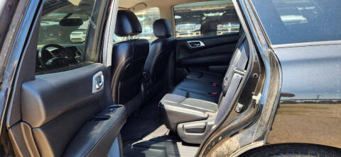 2018 Nissan Pathfinder SL