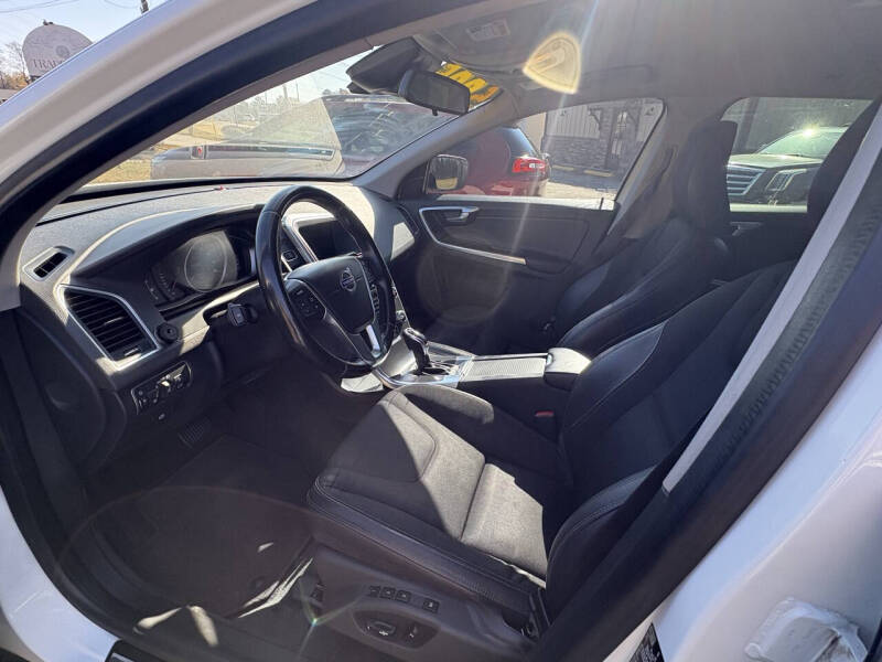 2015 Volvo XC60 T5 Drive-E