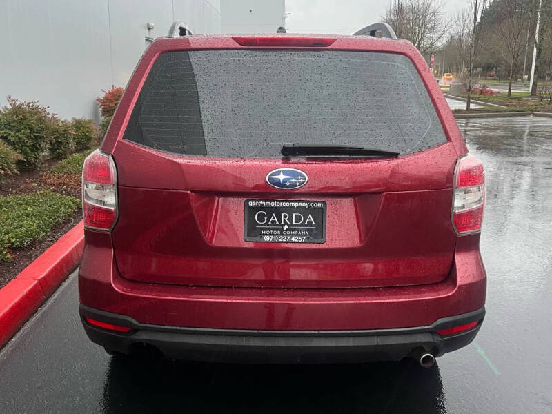 2015 Subaru Forester 2.5i