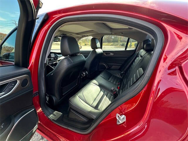 2017 Alfa Romeo Giulia Ti