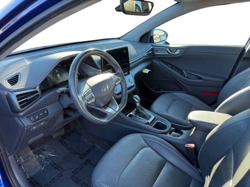 2022 Hyundai Ioniq Hybrid Limited