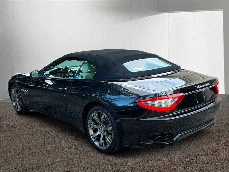 2014 Maserati GranTurismo Base photo 38