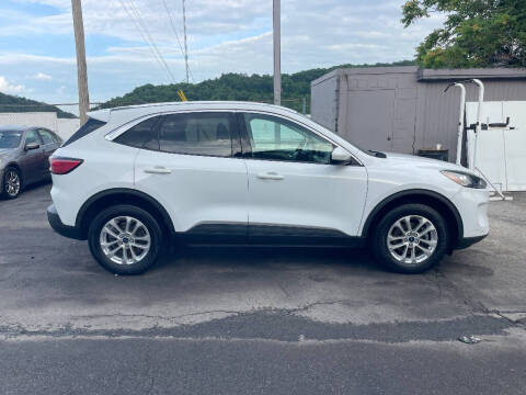 2021 Ford Escape SE