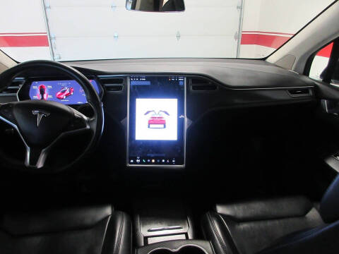 2017 Tesla Model X 75D