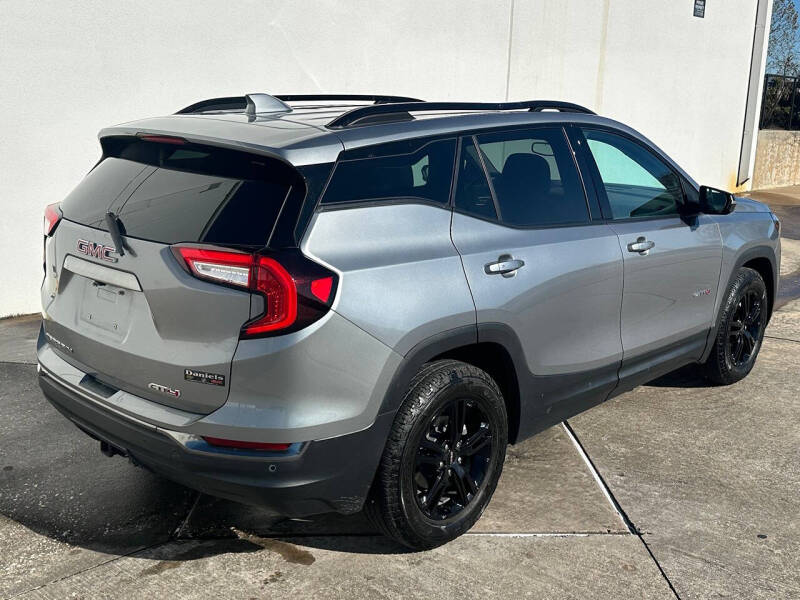 2023 GMC Terrain AT4