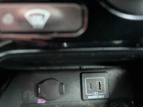 2020 Nissan Pathfinder S