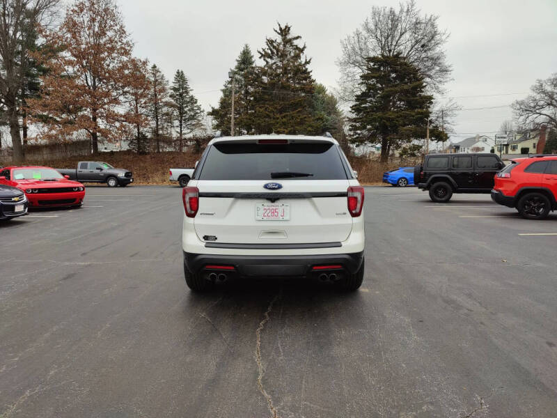 2019 Ford Explorer Sport