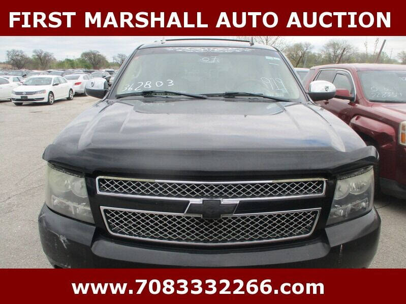 2007 Chevrolet Suburban for sale at First Marshall Auto Auction in Harvey IL