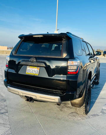 2020 Toyota 4Runner TRD Off-Road Premium