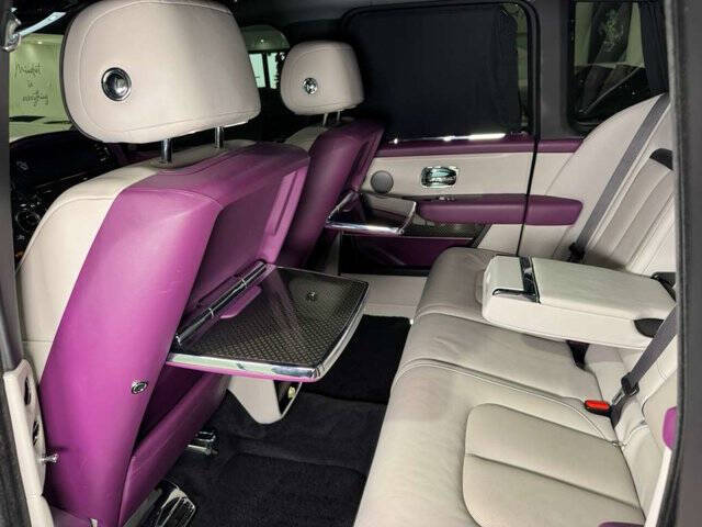 2022 Rolls-Royce Black Badge Cullinan