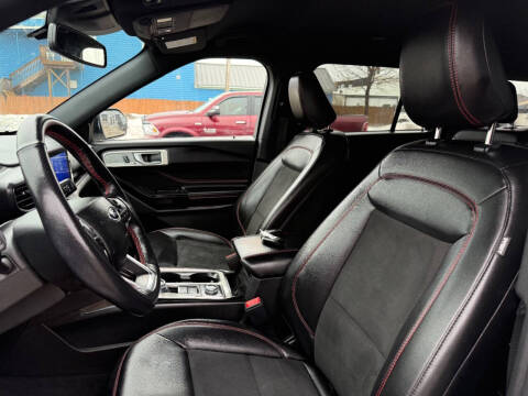 2022 Ford Explorer ST-Line