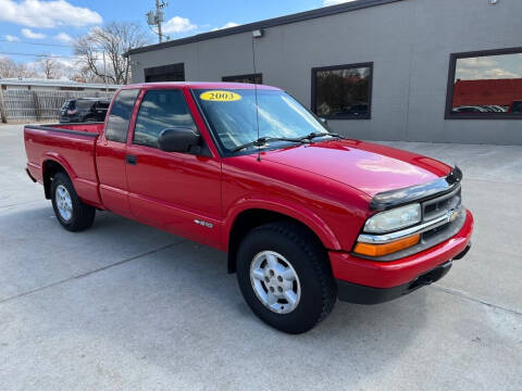 2003 Chevrolet S-10 for sale at Tigerland Motors in Sedalia MO