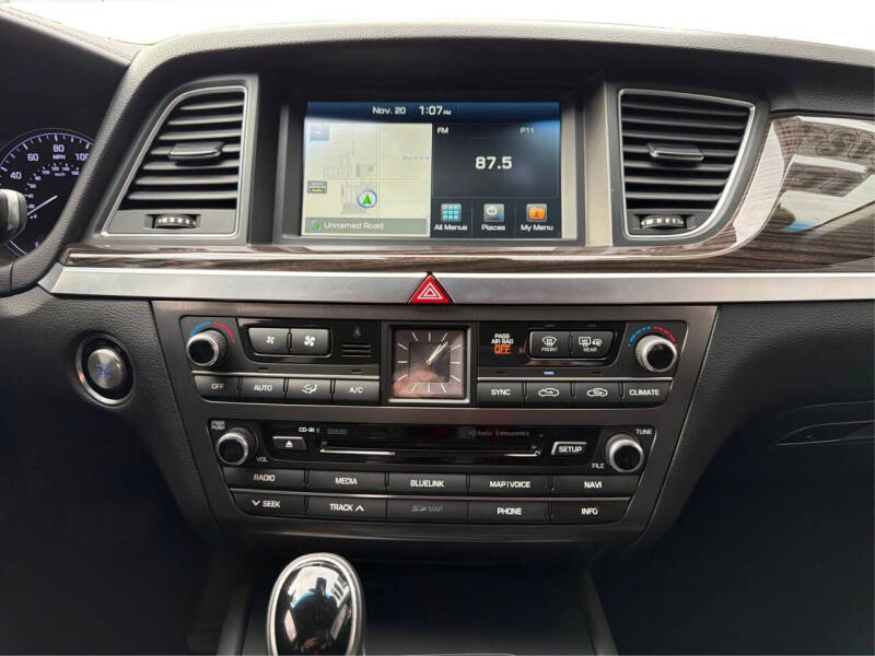 2016 Hyundai Genesis