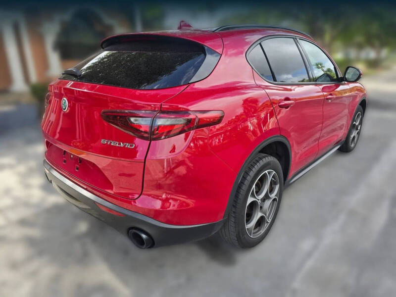 2022 Alfa Romeo Stelvio Sprint