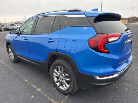 2024 GMC Terrain SLT