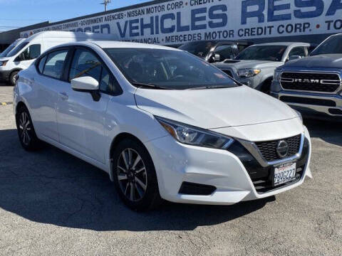 2022 Nissan Versa SV