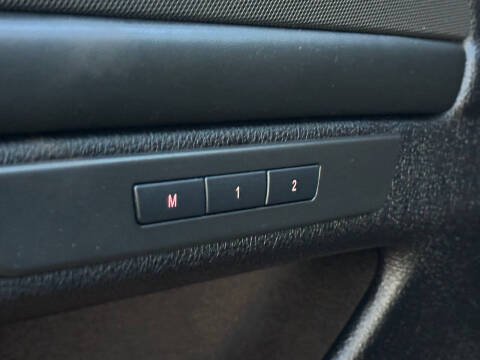 2011 BMW 5 Series 550i xDrive