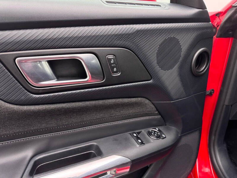 2024 Ford Mustang EcoBoost