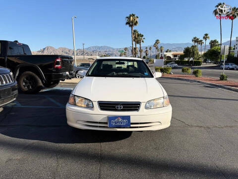 2000 Toyota Camry