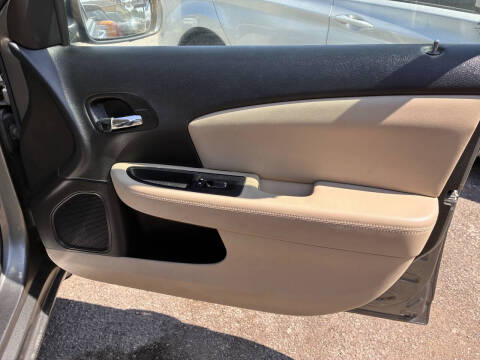 2012 Chrysler 200 Limited