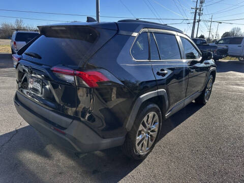 2019 Toyota RAV4 XLE Premium