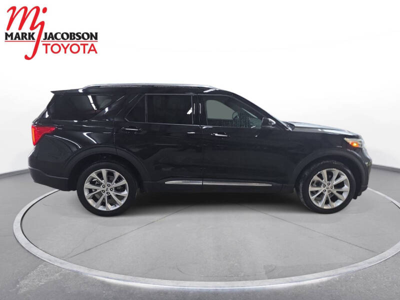 2022 Ford Explorer Platinum