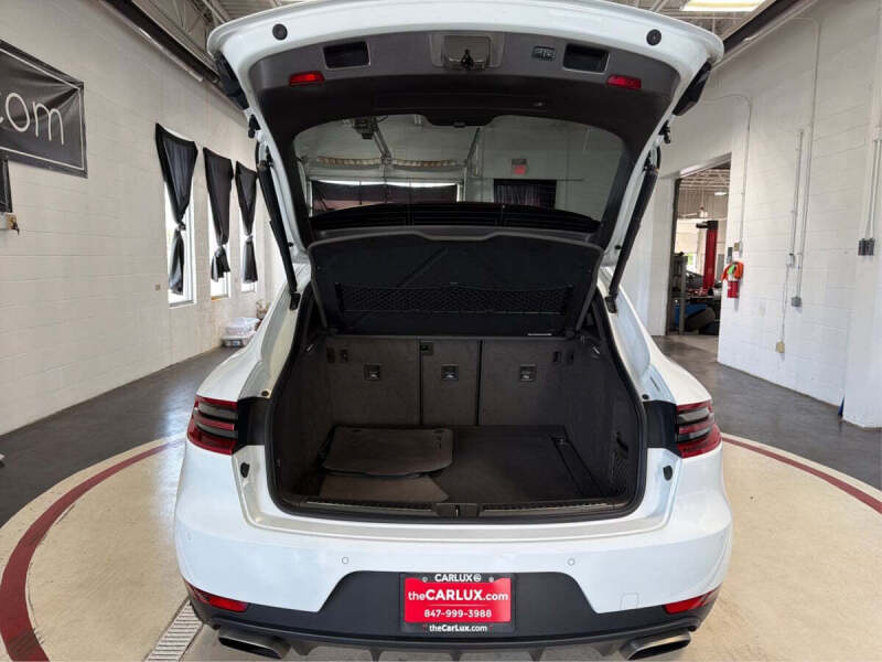 2018 Porsche Macan