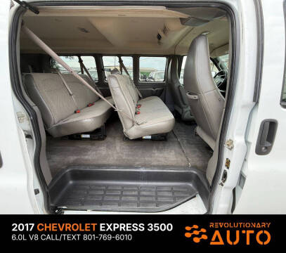 2017 Chevrolet Express LT 3500