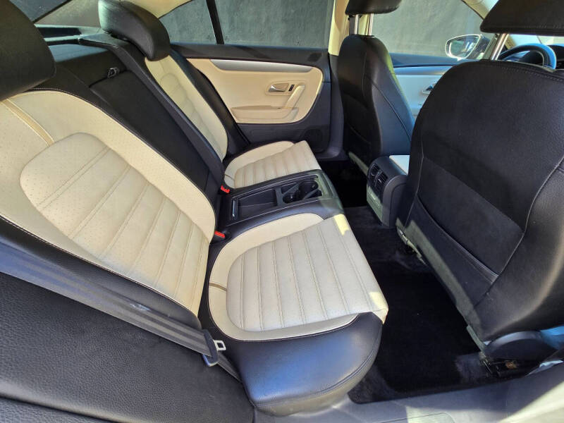 2011 Volkswagen CC Sport PZEV