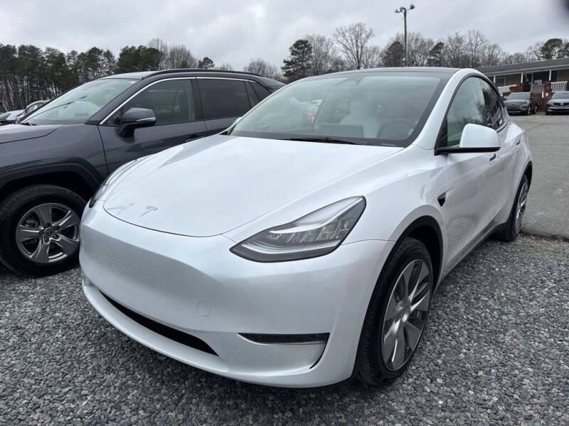 2023 Tesla Model Y Long Range