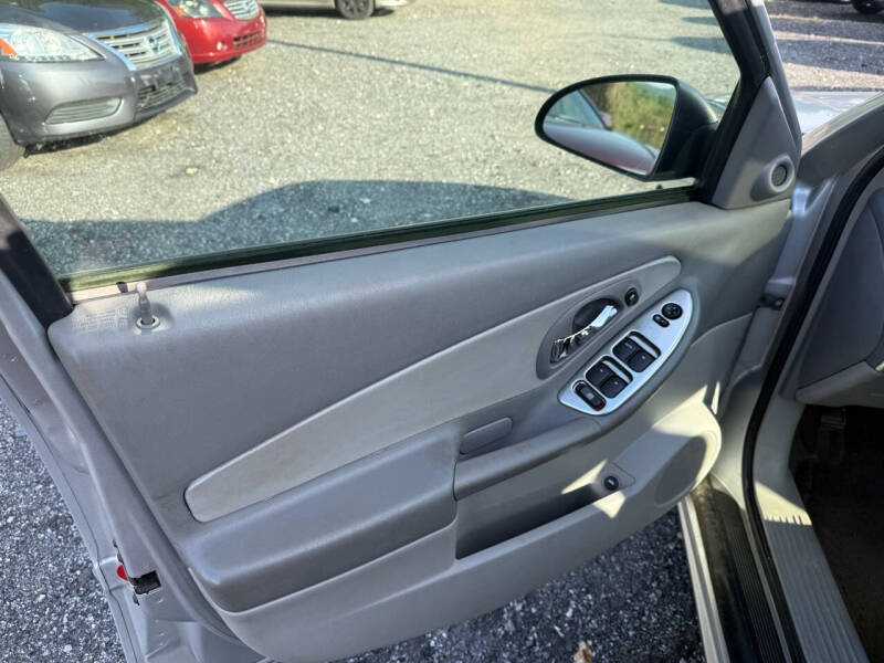2004 Chevrolet Malibu Maxx LT