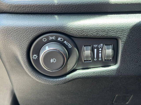 2025 Chrysler Pacifica Pinnacle