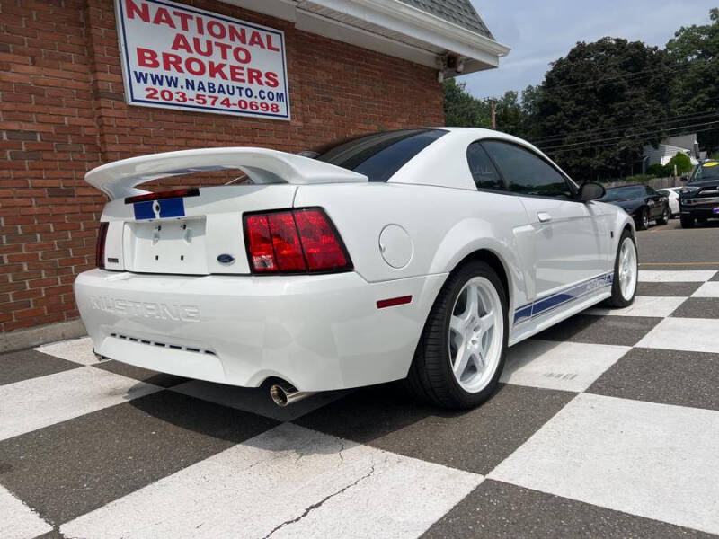 2003 Ford Mustang