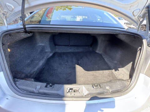 2011 Ford Taurus SEL