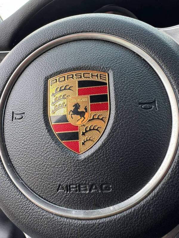 2019 Porsche Macan
