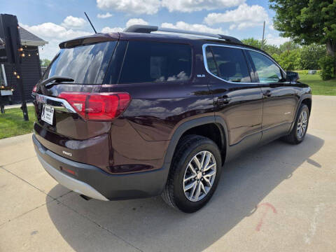 2017 GMC Acadia SLE-2