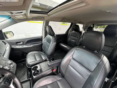 2017 Toyota Sienna