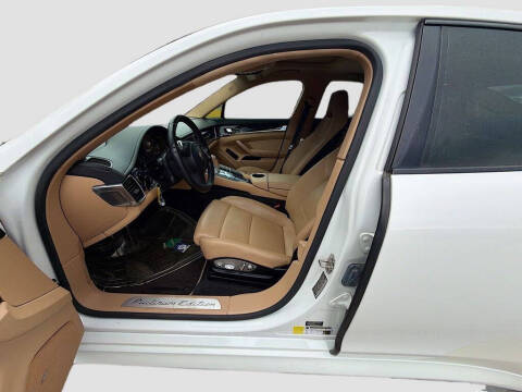 2013 Porsche Panamera