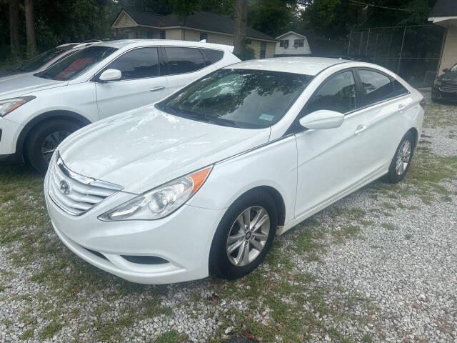 2011 Hyundai SONATA for sale at DealMakers Auto Sales in Lithia Springs, GA