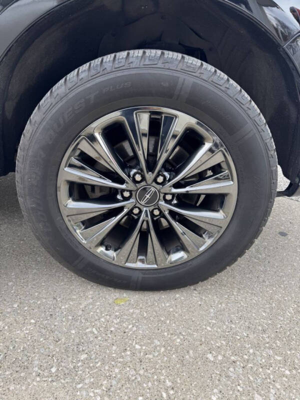 2017 Lincoln Navigator L Select