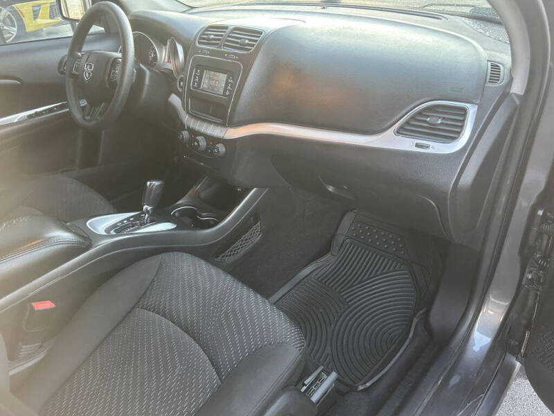 2018 Dodge Journey SE