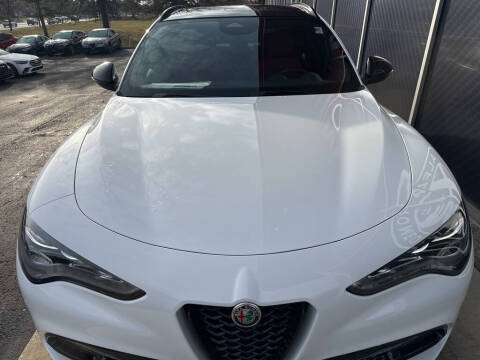 2025 Alfa Romeo Stelvio