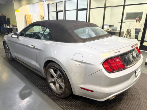 2015 Ford Mustang V6