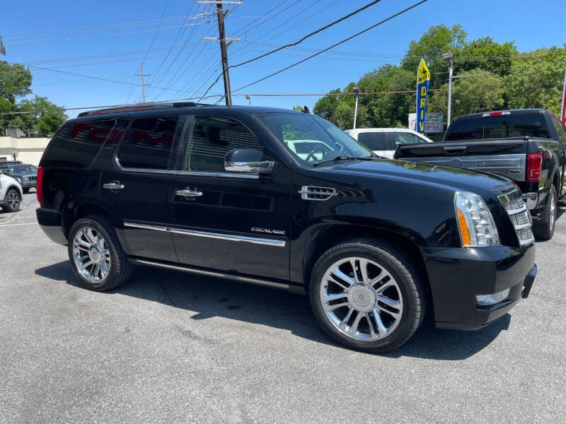2014 Cadillac Escalade Platinum