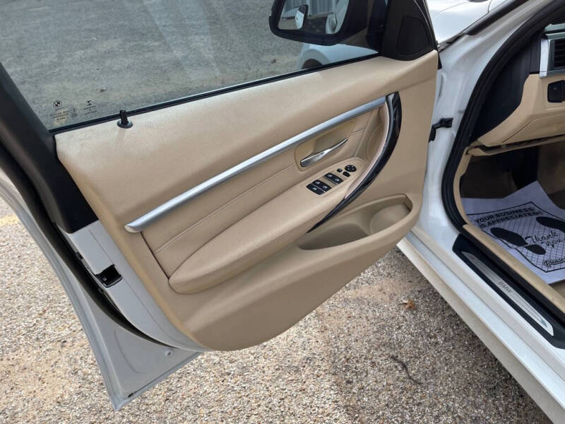 2016 BMW 3 Series 328i xDrive