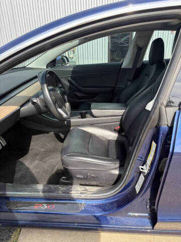 2018 Tesla Model 3 Performance