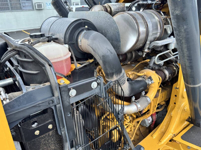 2020 John Deere 310 SL