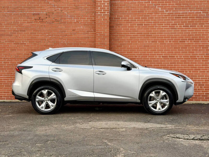 2017 Lexus NX 300h